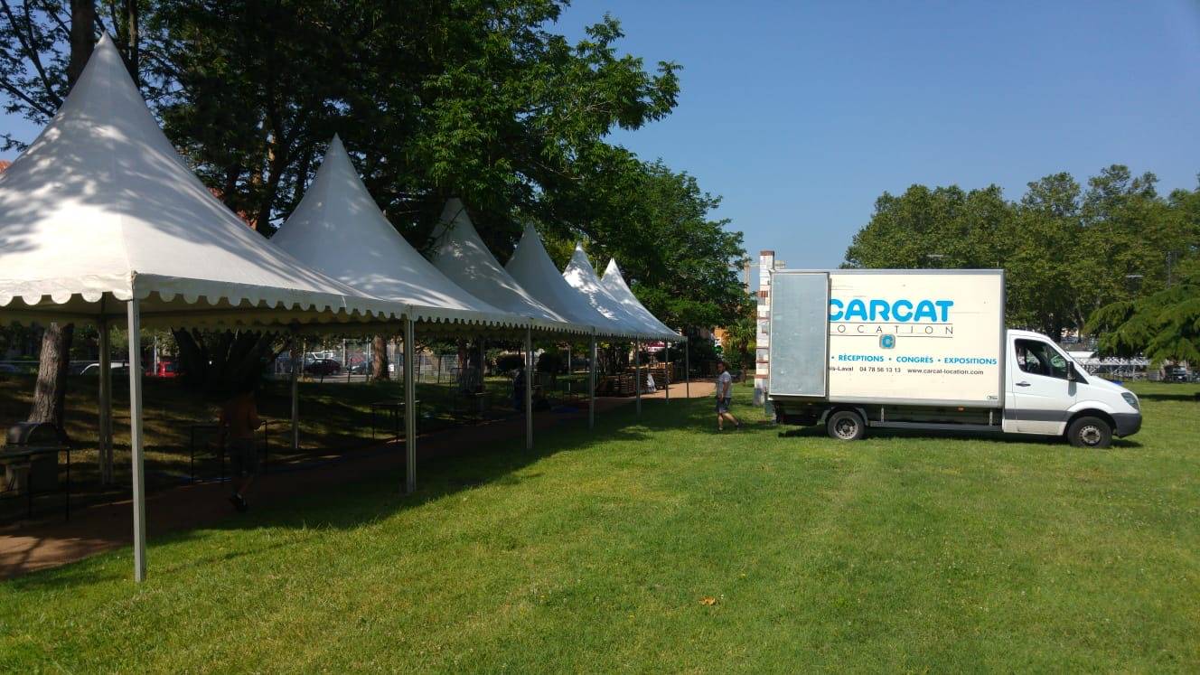 Tente ou chapiteau à Givors Lyon pour festivités