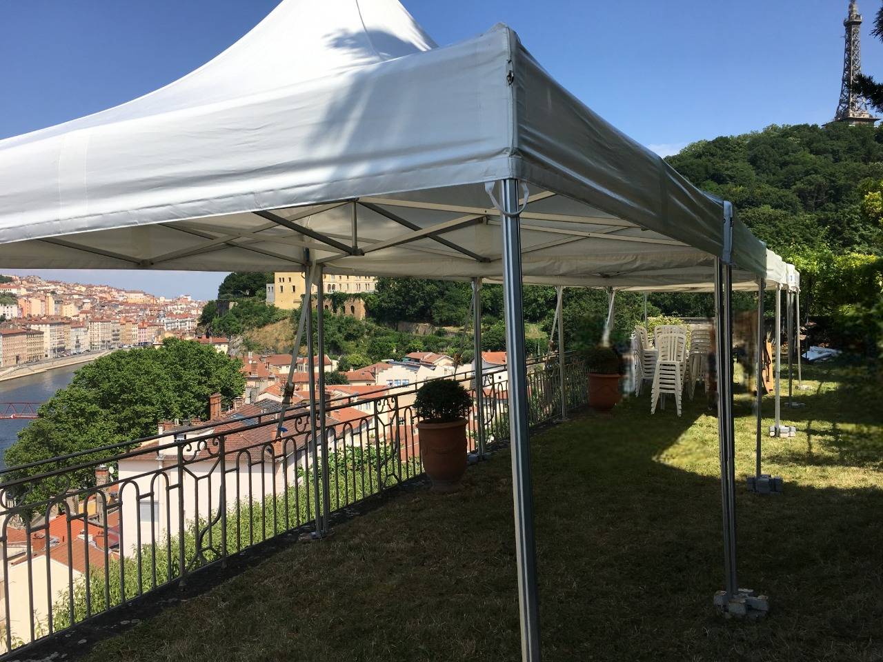 Louer une tente pas cher à Lyon