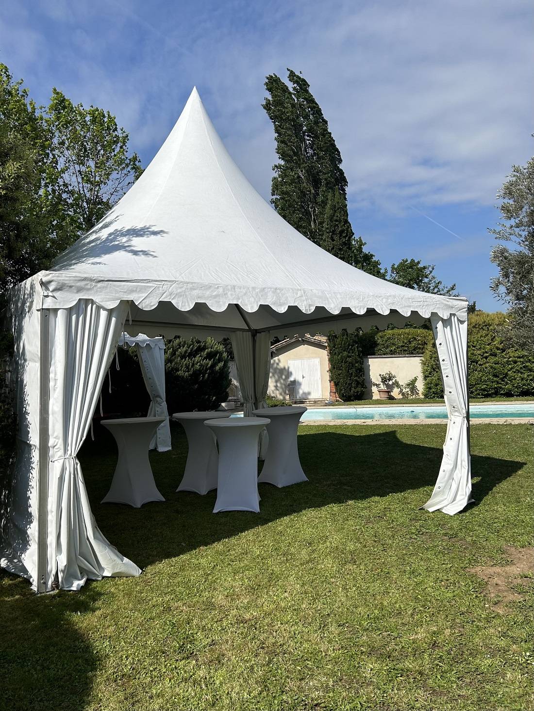Tente de réception 5x5m à louer pour un marige sur Lyon , Tassin, Ecully