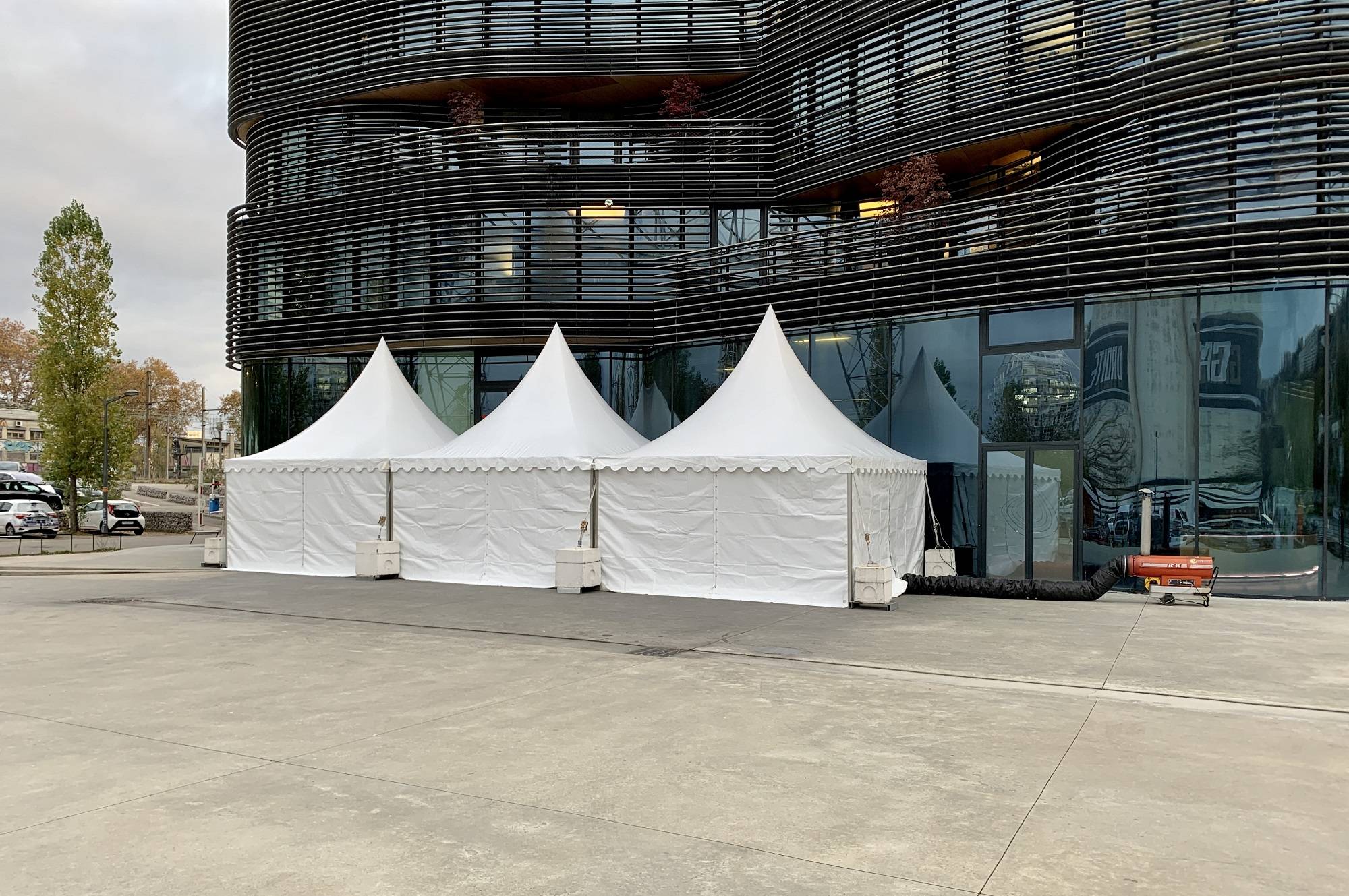 Location de tentes et chapiteaux à Lyon