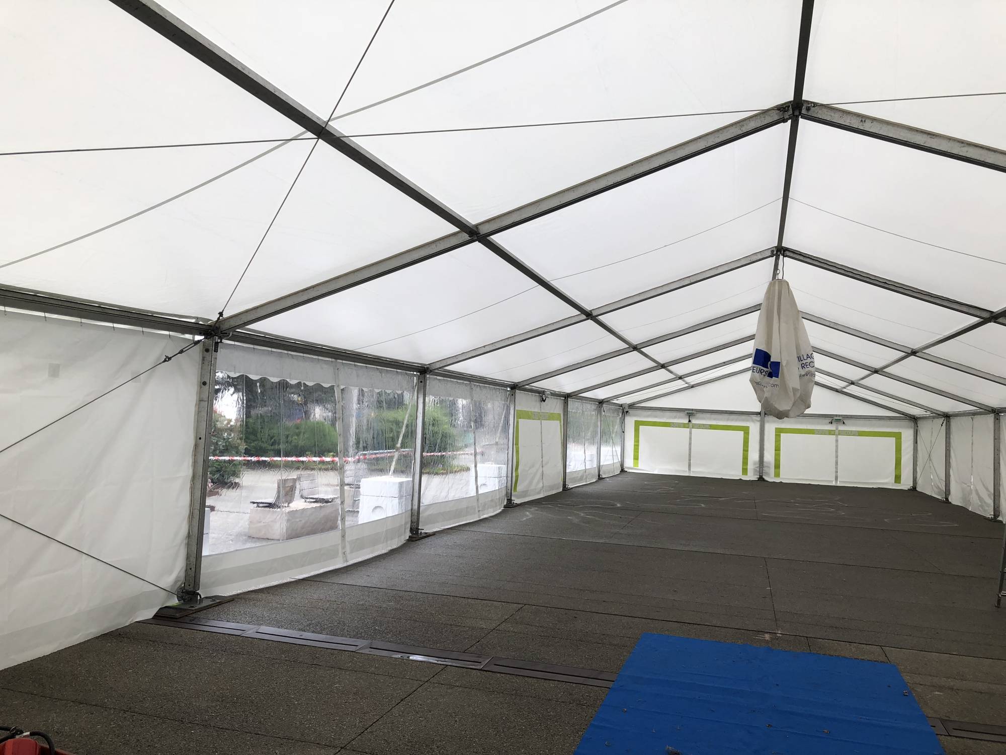 Location tente de réception Saint-Etienne