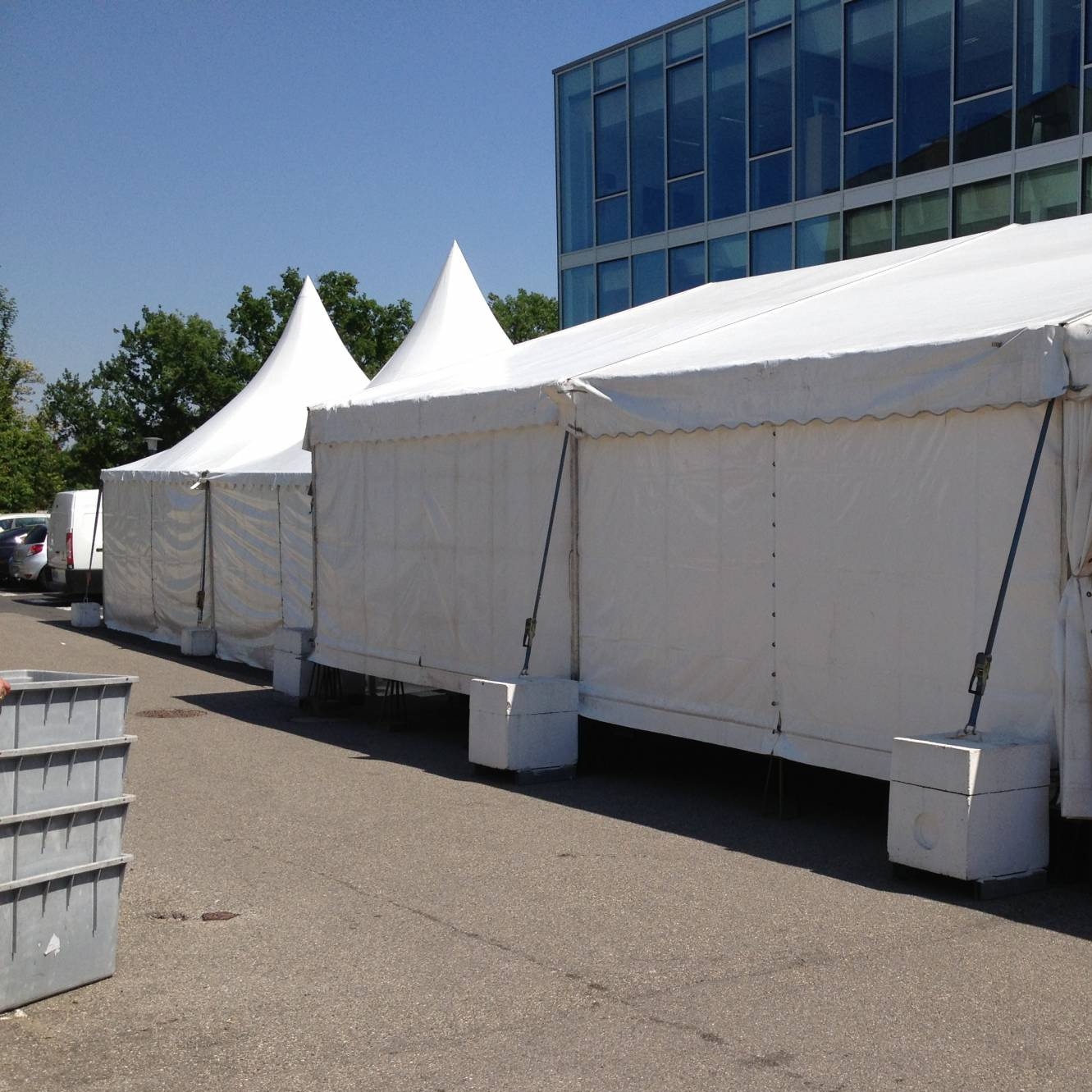 Toile blanche location tente Lyon