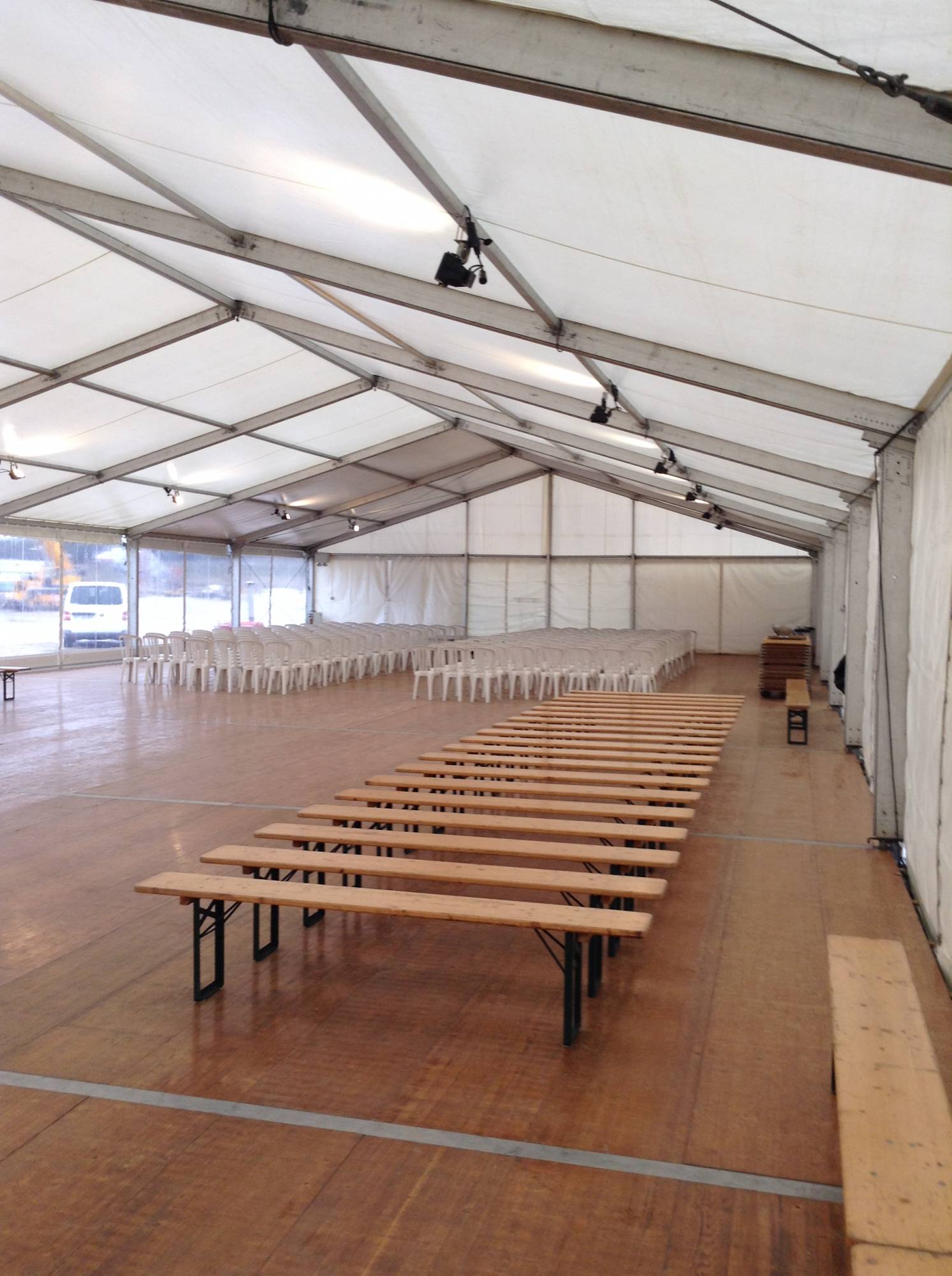 Entoilage opaque location tente Lyon