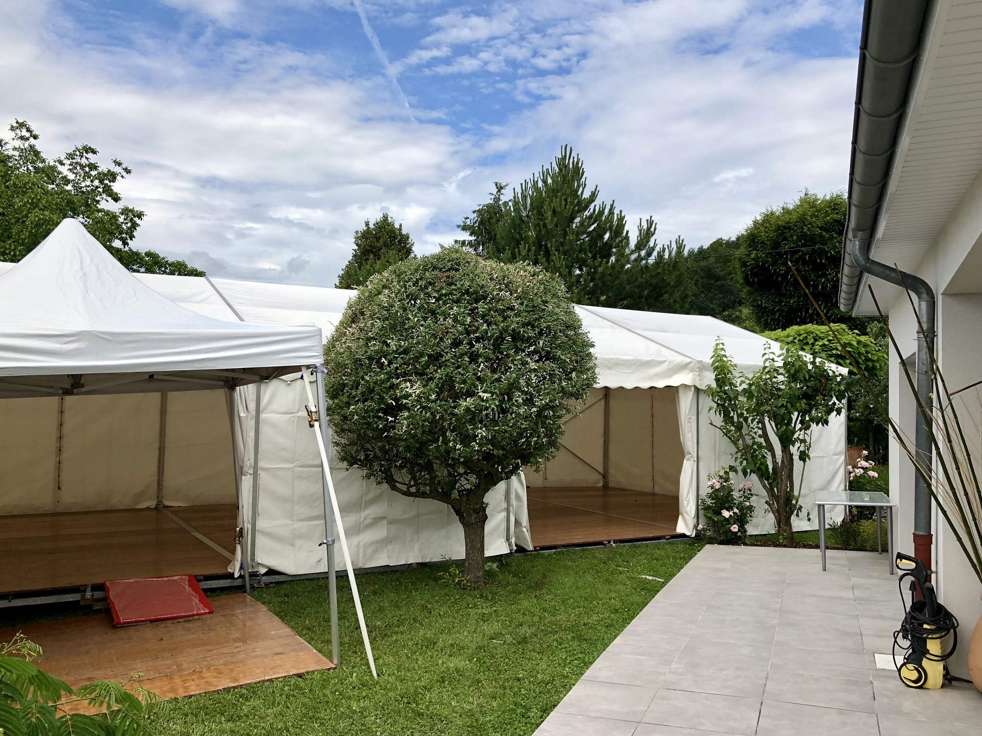 Location de chapiteau pour Pacs à Saint-Genis-Laval